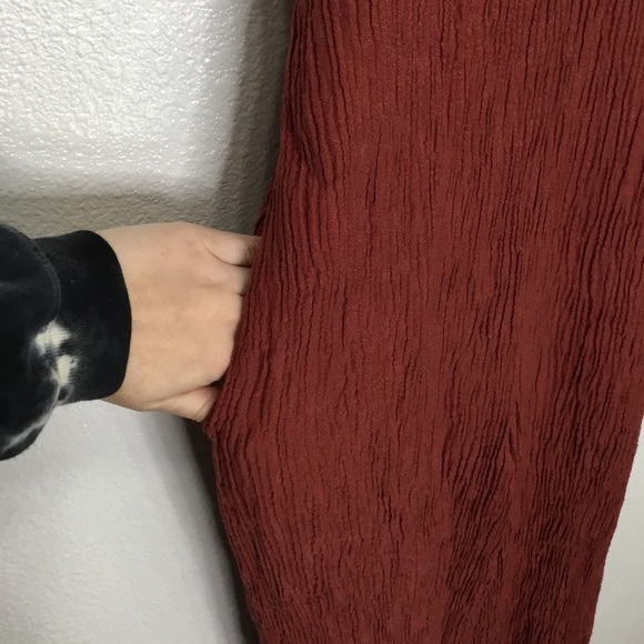 Astr Red Rust Crinkle Material Jumpsuit - Picture 4 of 7